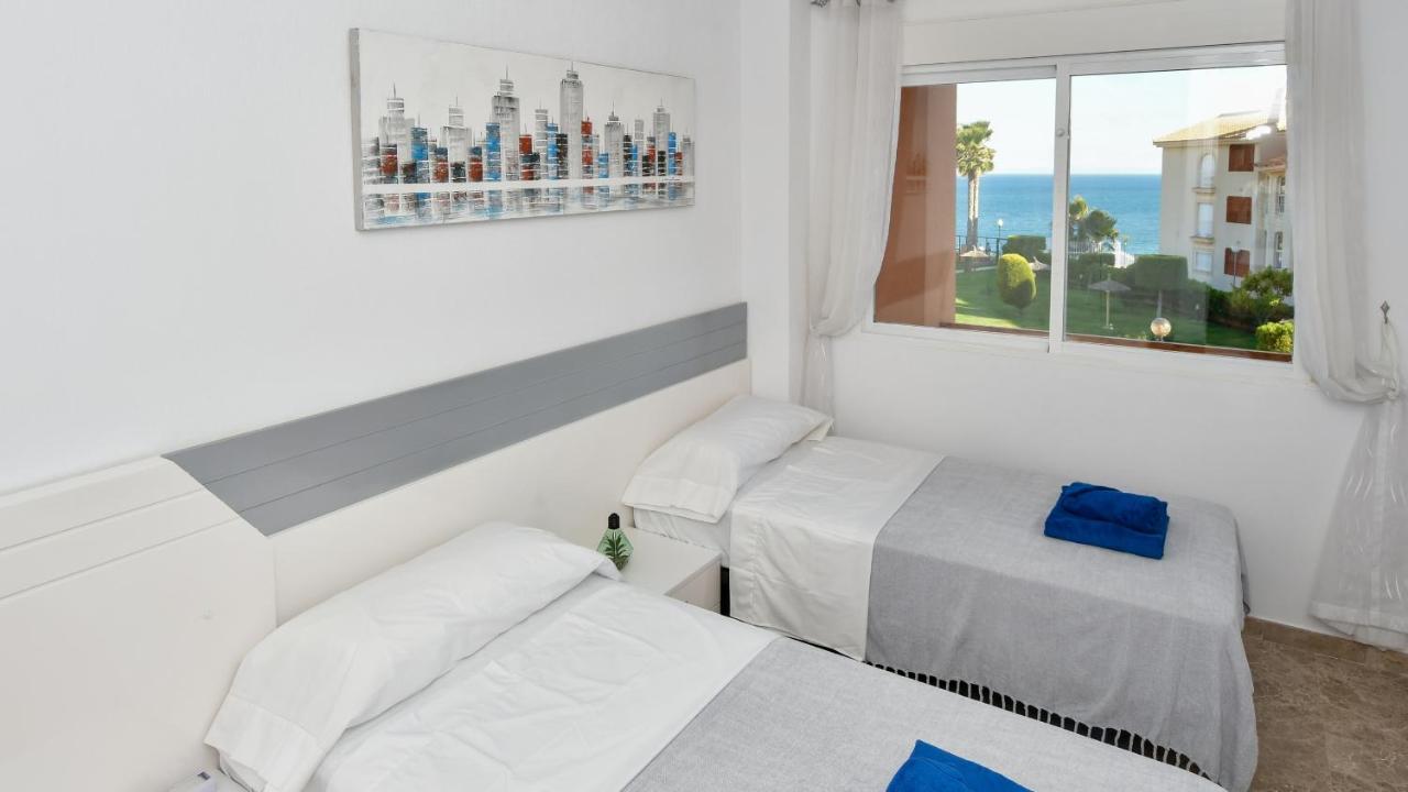 Apartamento Las Calitas II โอริอุเอลา ภายนอก รูปภาพ