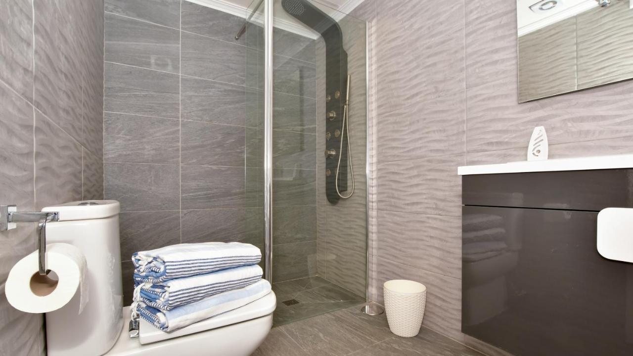 Apartamento Las Calitas II โอริอุเอลา ภายนอก รูปภาพ