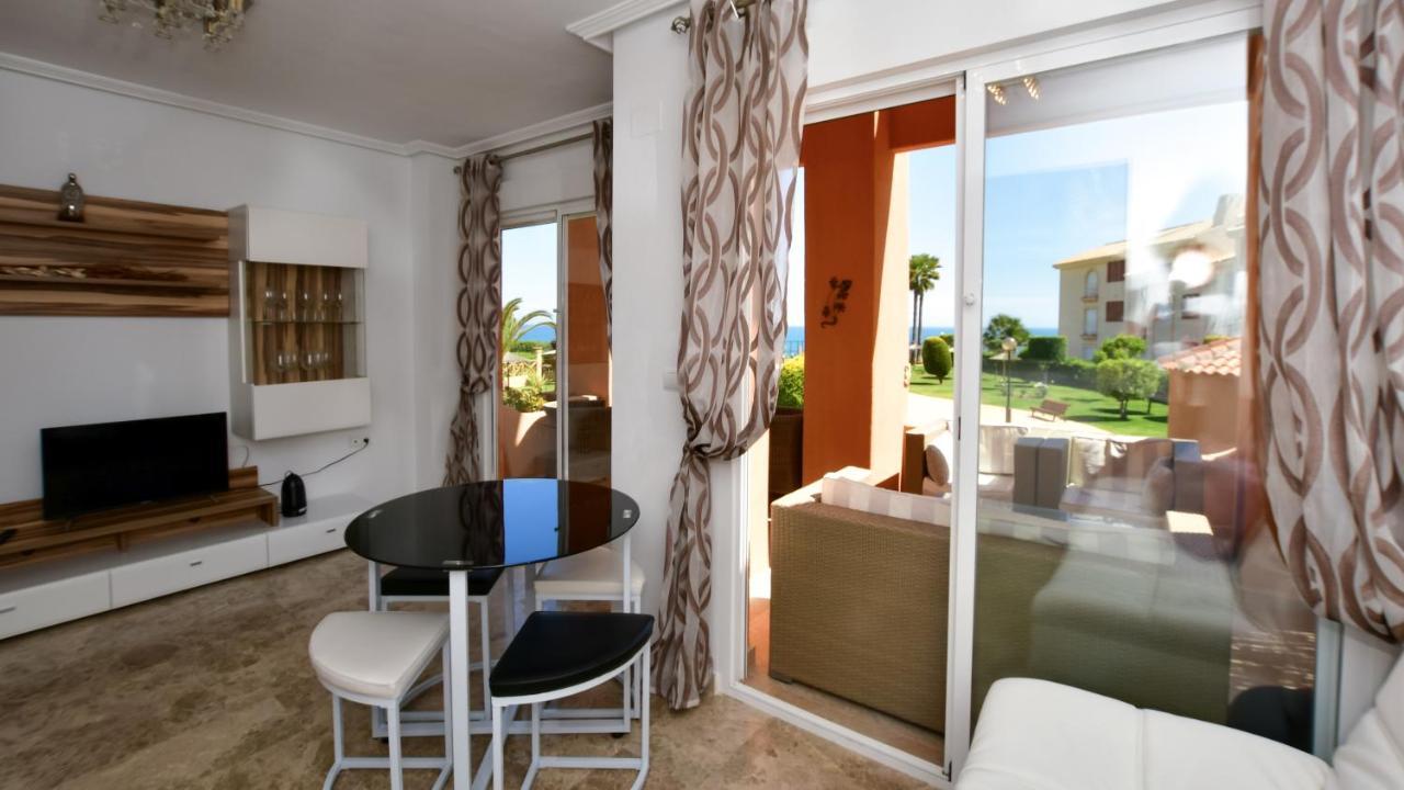 Apartamento Las Calitas II โอริอุเอลา ภายนอก รูปภาพ