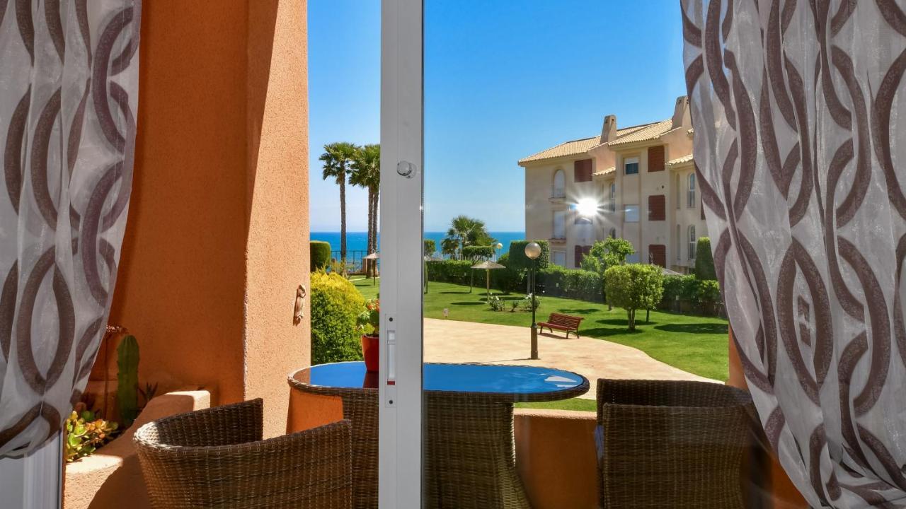 Apartamento Las Calitas II โอริอุเอลา ภายนอก รูปภาพ